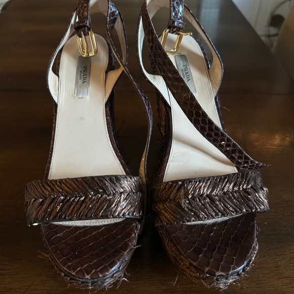PRADA Wedge Heels, Woman’s Size 38.5 (U.S. 7.5). Designer Authentic Prada Heels - Picture 5 of 8